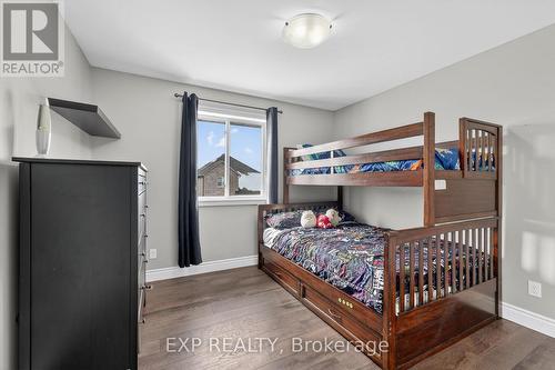 25 Virginia Crescent, Belleville (Thurlow Ward), ON - Indoor Photo Showing Bedroom