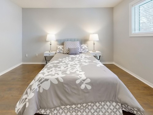 1256 Dartmoor Street, Oshawa, ON - Indoor Photo Showing Bedroom