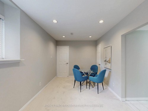 1256 Dartmoor Street, Oshawa, ON - Indoor Photo Showing Other Room