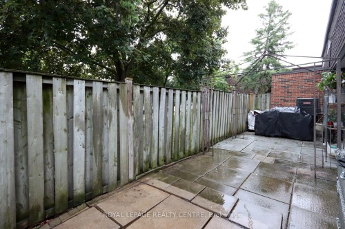 11-444 Silverstone Drive, Toronto, ON - Outdoor