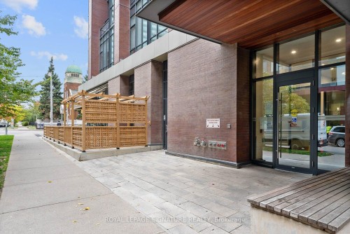 1405-225 Sackville Street, Toronto, ON - Outdoor With Exterior