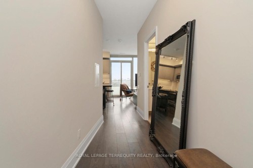 1901-20 Brin Drive, Toronto, ON - Indoor Photo Showing Other Room