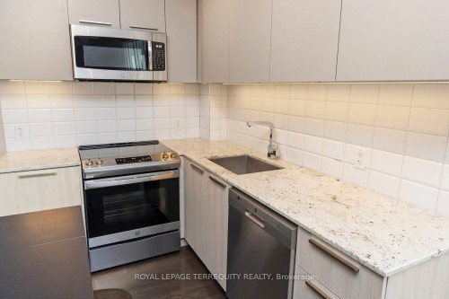 1901-20 Brin Drive, Toronto, ON - Indoor Photo Showing Kitchen With Stainless Steel Kitchen With Upgraded Kitchen