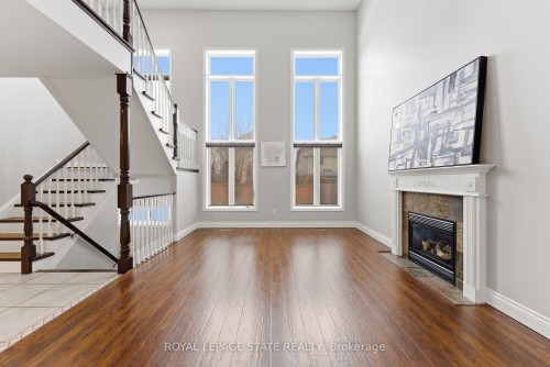 3 Holkham Avenue, Hamilton, ON - Indoor With Fireplace