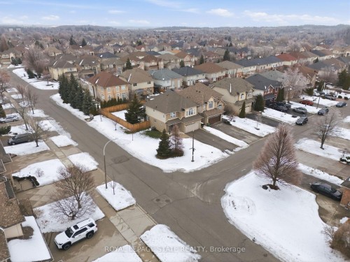 3 Holkham Avenue, Hamilton, ON - Outdoor With View