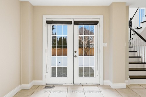 3 Holkham Avenue, Hamilton, ON - Indoor Photo Showing Other Room