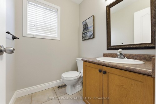 3 Holkham Avenue, Hamilton, ON - Indoor Photo Showing Bathroom