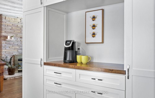 15 Banting Drive, Orangeville, ON - Indoor Photo Showing Other Room