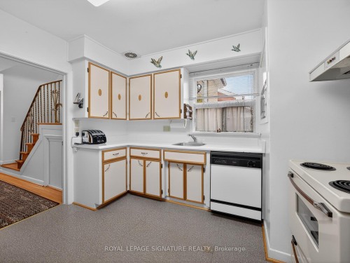 108 Churchill Avenue, Toronto, ON - Indoor Photo Showing Kitchen