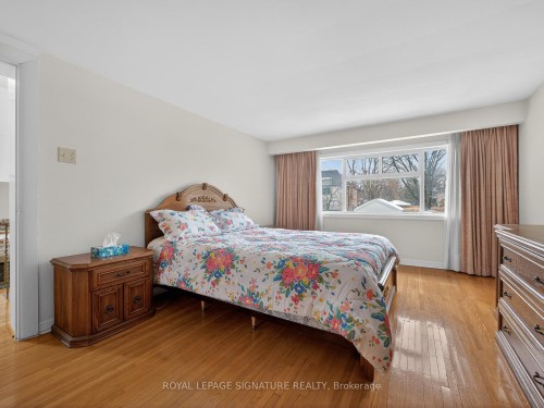 108 Churchill Avenue, Toronto, ON - Indoor Photo Showing Bedroom