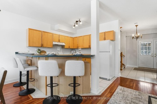 122 Downey Circle, Aurora, ON - Indoor