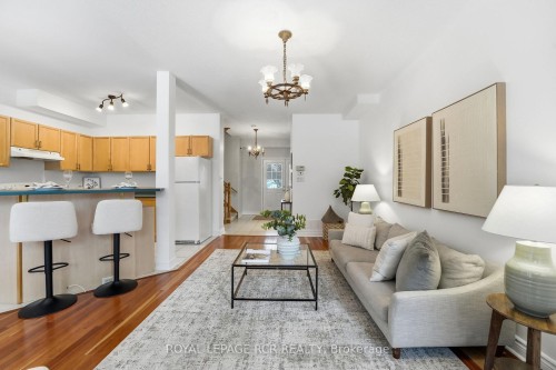 122 Downey Circle, Aurora, ON - Indoor