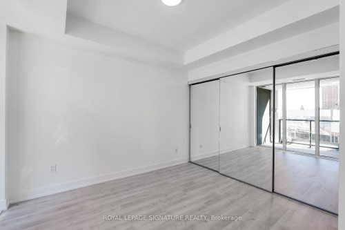 219-25 Cordova Avenue, Toronto, ON - Indoor Photo Showing Other Room