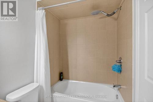 164 Trail Side Circle, Ottawa, ON - Indoor Photo Showing Bathroom