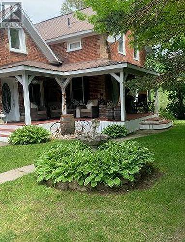 SPRING Family Farmhouse - 3322 Cedar Grove Road, Edwardsburgh/Cardinal, ON - Outdoor With Deck Patio Veranda