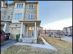 21 WILKES CRESCENT  Toronto, ON M1L 0B3