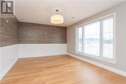 312 Allan Street, Coniston, ON - Indoor Photo Showing Other Room