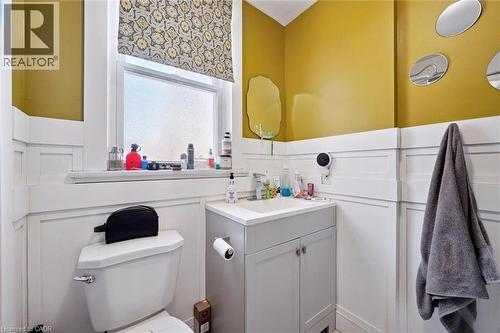 81 Harvey Lane, Cambridge, ON - Indoor Photo Showing Bathroom