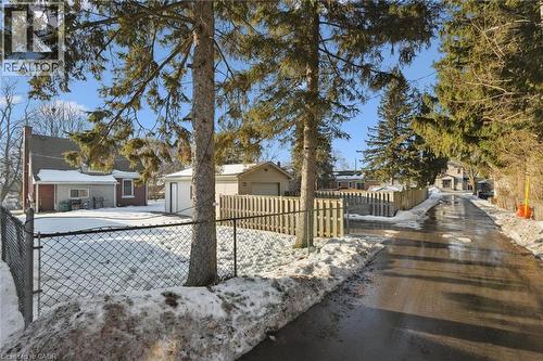 81 Harvey Lane, Cambridge, ON - Outdoor