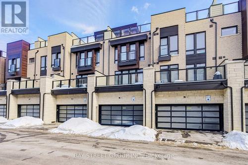 51 Credit Lane, Richmond Hill, ON - Outdoor With Facade