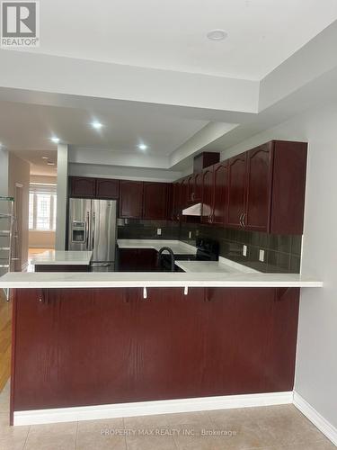 20 Toulouse Court, Markham, ON - Indoor Photo Showing Kitchen