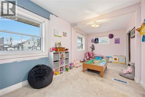 2346 Sydenham Avenue, St Clair, ON - Indoor