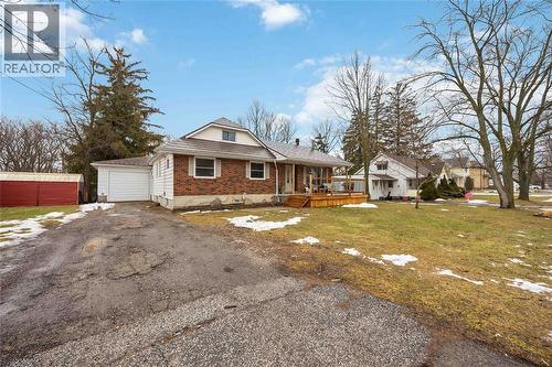 2346 Sydenham Avenue, St Clair, ON - Outdoor