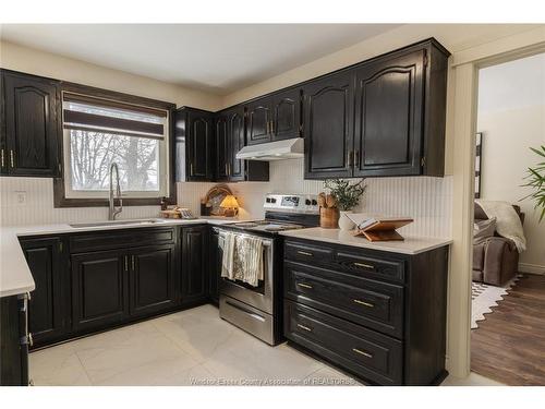 233 Old Tecumseh, Lakeshore, ON 