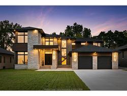 3563 DONATO  Lasalle, ON N9H 0L5