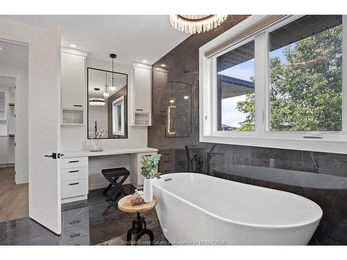 3563 Donato, Lasalle, ON 