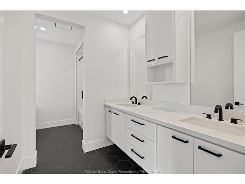 3563 Donato, Lasalle, ON 