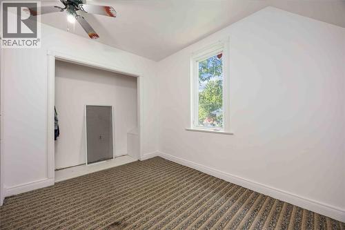 3201 Park Street, Brooke-Alvinston, ON - Indoor Photo Showing Other Room