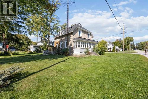 3201 Park Street, Brooke-Alvinston, ON - Outdoor