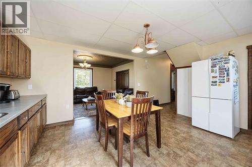 3201 Park Street, Brooke-Alvinston, ON - Indoor