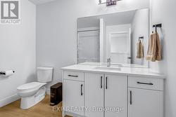 2nd Floor 4 pc Bath - 