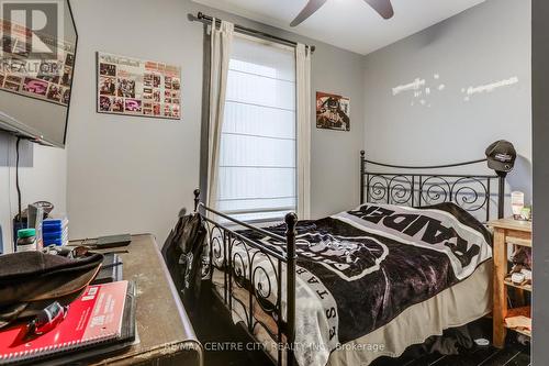 430 Kathleen Avenue, London East (East H), ON - Indoor Photo Showing Bedroom