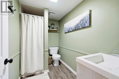 1057 Roy Avenue, Cornwall, ON - Indoor Photo Showing Bathroom