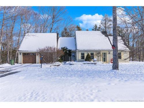 74 Highfield Rd, Douglas, NB 