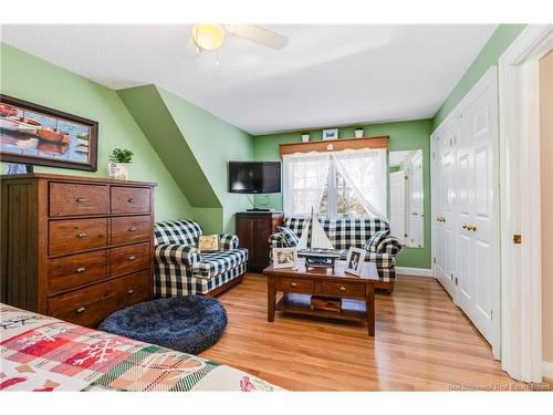 74 Highfield Rd, Douglas, NB 