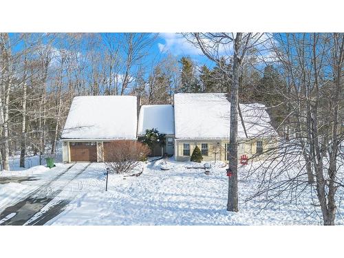 74 Highfield Rd, Douglas, NB 