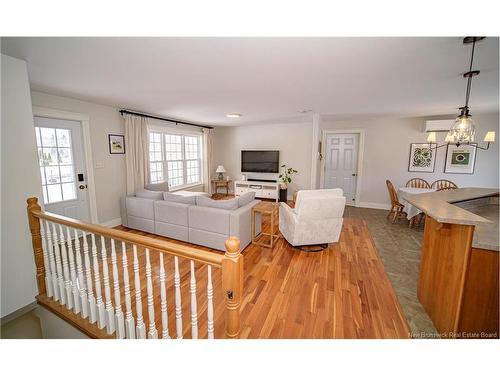 64 Thompson Ave, Burton, NB 