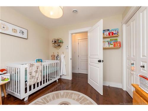 73 Lakeburn Ave, Dieppe, NB 