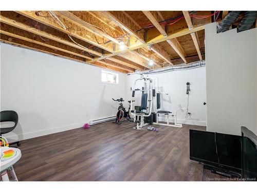 73 Lakeburn Ave, Dieppe, NB 