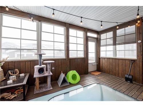 73 Lakeburn Ave, Dieppe, NB 