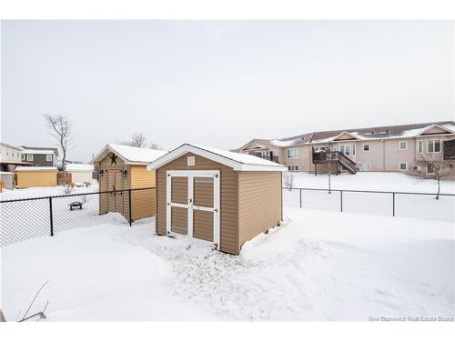 73 Lakeburn Ave, Dieppe, NB 