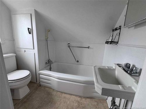 9 Martin St, Edmundston, NB 