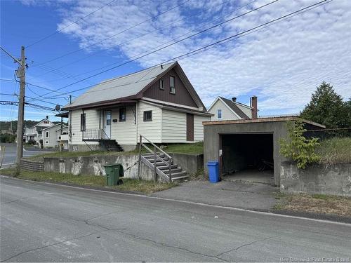 9 Martin St, Edmundston, NB 