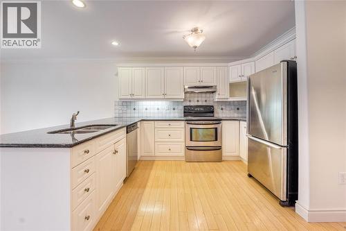 572 Valentina Street, Petrolia, ON - Indoor Photo Showing Kitchen With Double Sink