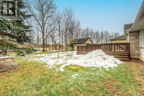 572 Valentina Street, Petrolia, ON - Outdoor