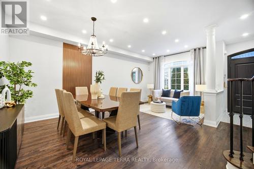 19 Scarlett Trail, Vaughan, ON - Indoor Photo Showing Dining Room